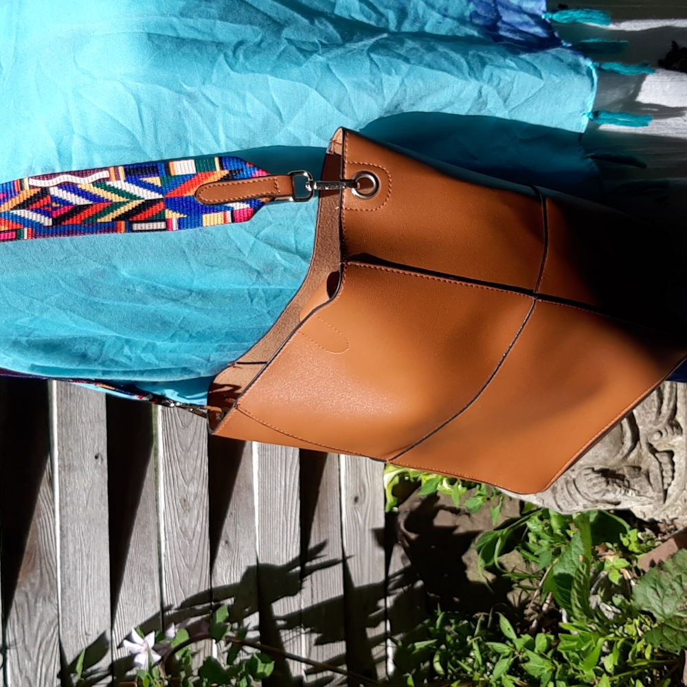 Guitar strap Bucket Bag